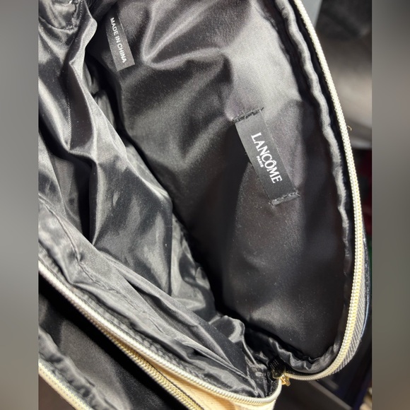 Lancôme Black Logo Cosmetic Pouch Dual Compartment NWOT - Picture 4 of 8